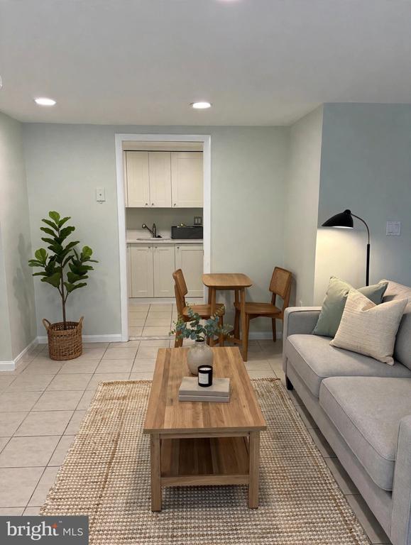1335 WALLACH PLACE NW Unit: B