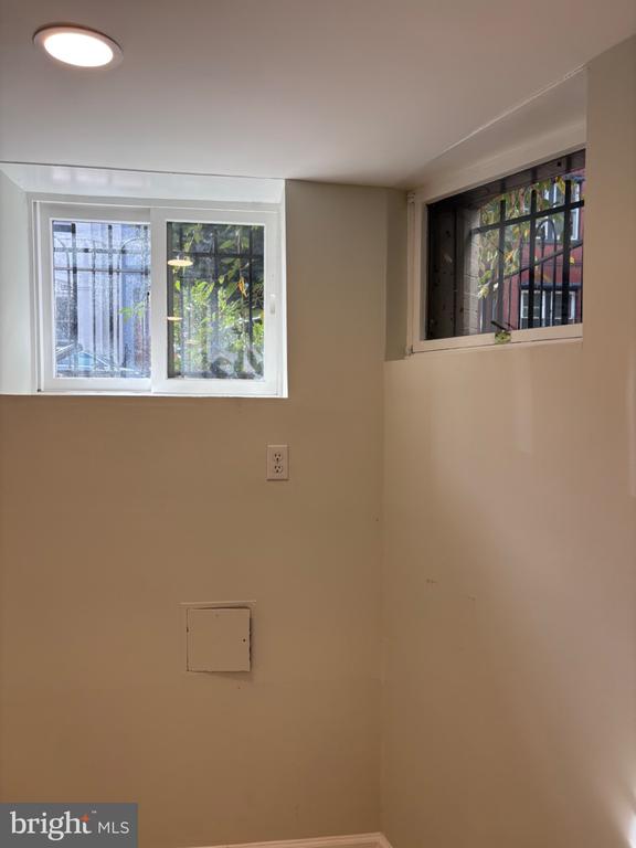 1335 WALLACH PLACE NW Unit: B