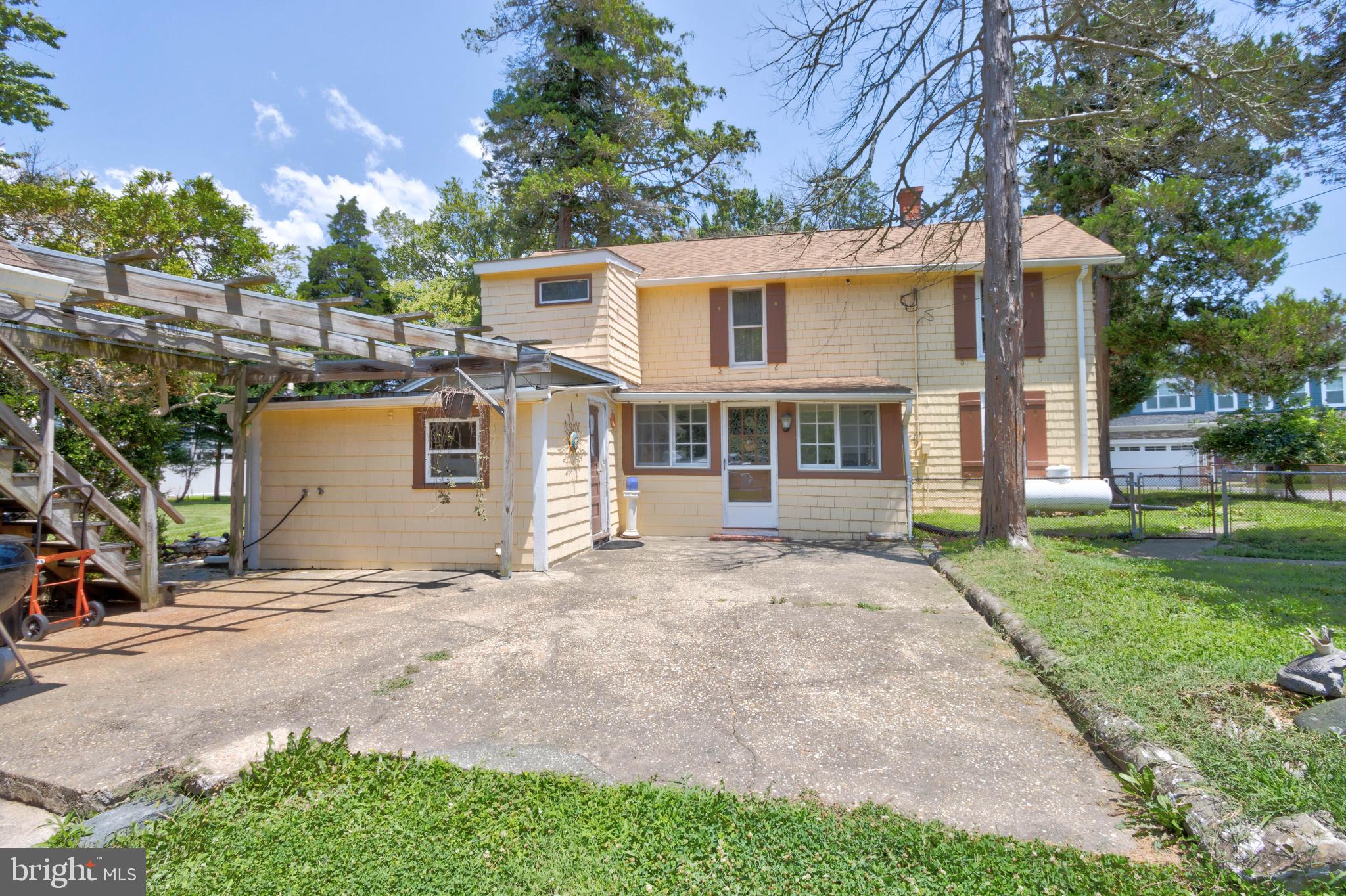 1428 Winnie Place