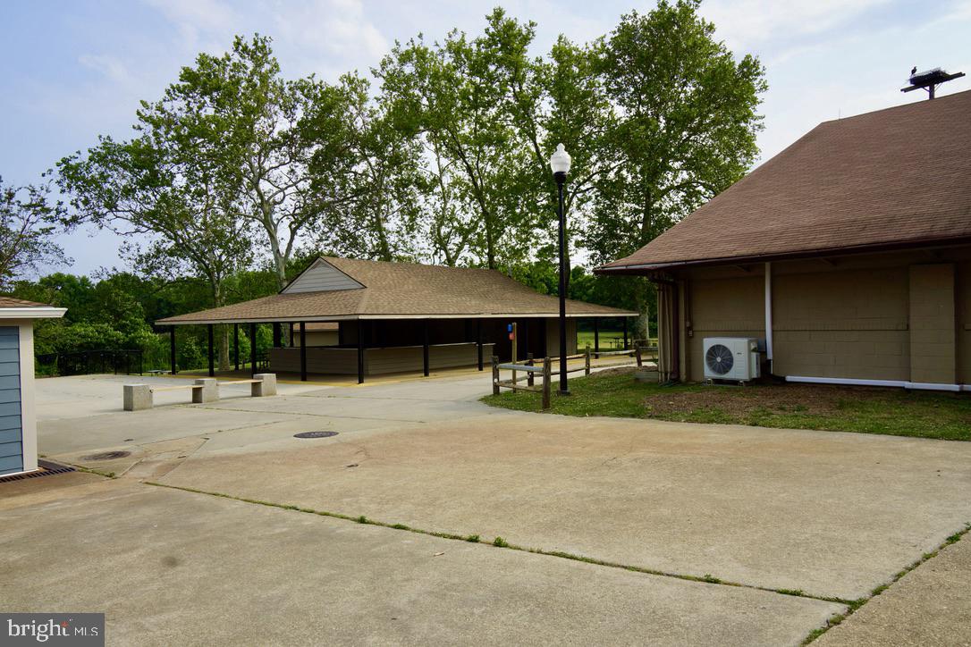 1428 Winnie Place