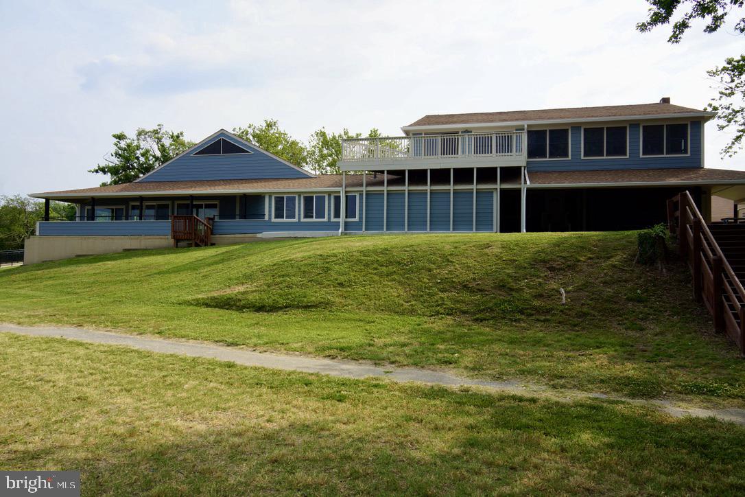 1428 Winnie Place