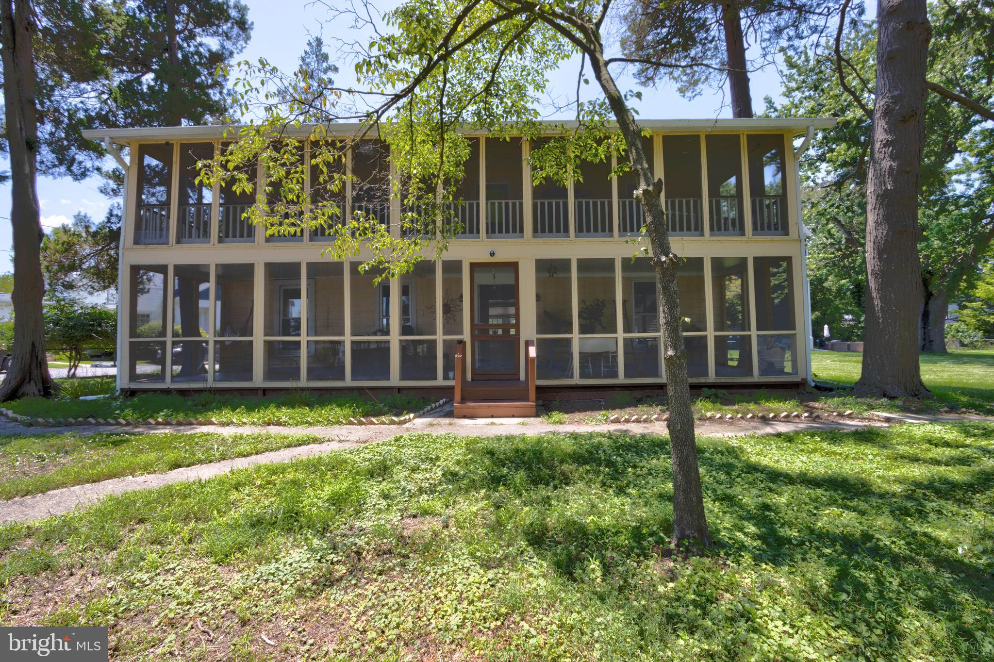 1428 Winnie Place