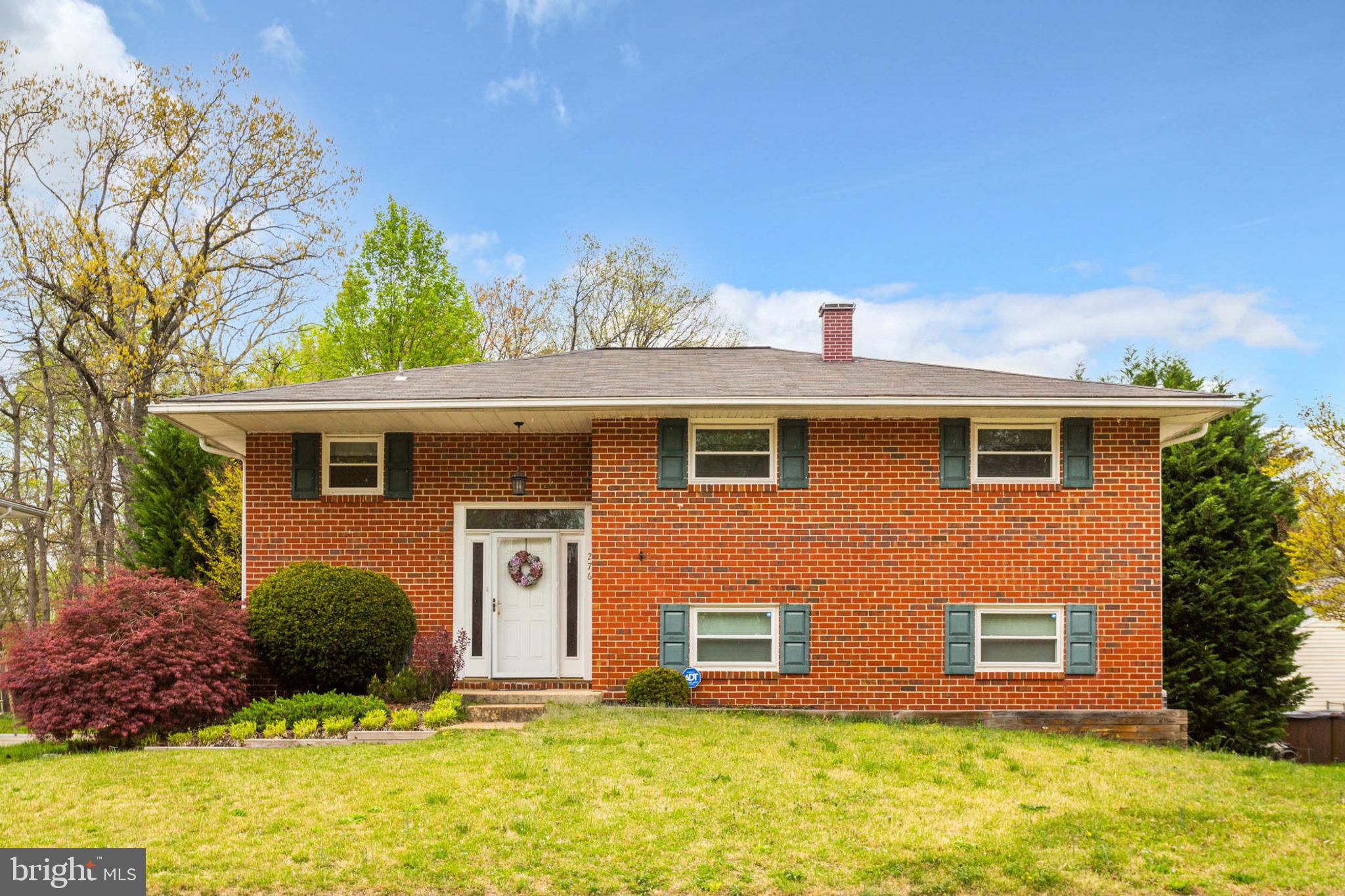 276 Glengary Garth