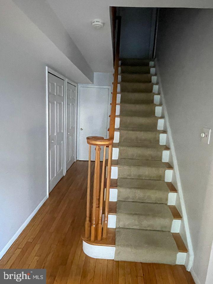 1716 Waldorf Ct