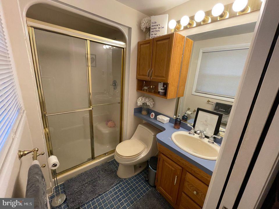 1716 Waldorf Ct