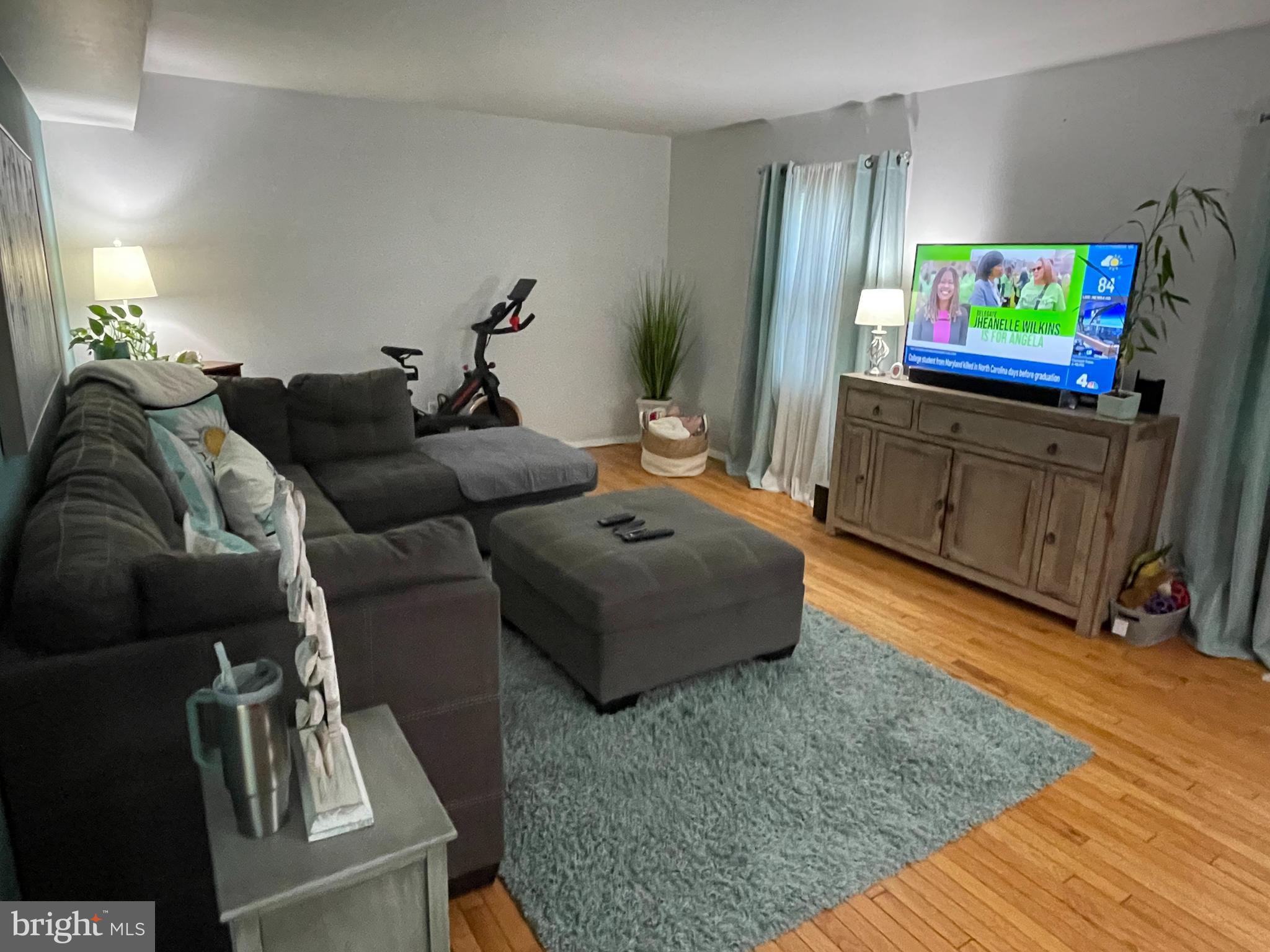 1716 Waldorf Ct