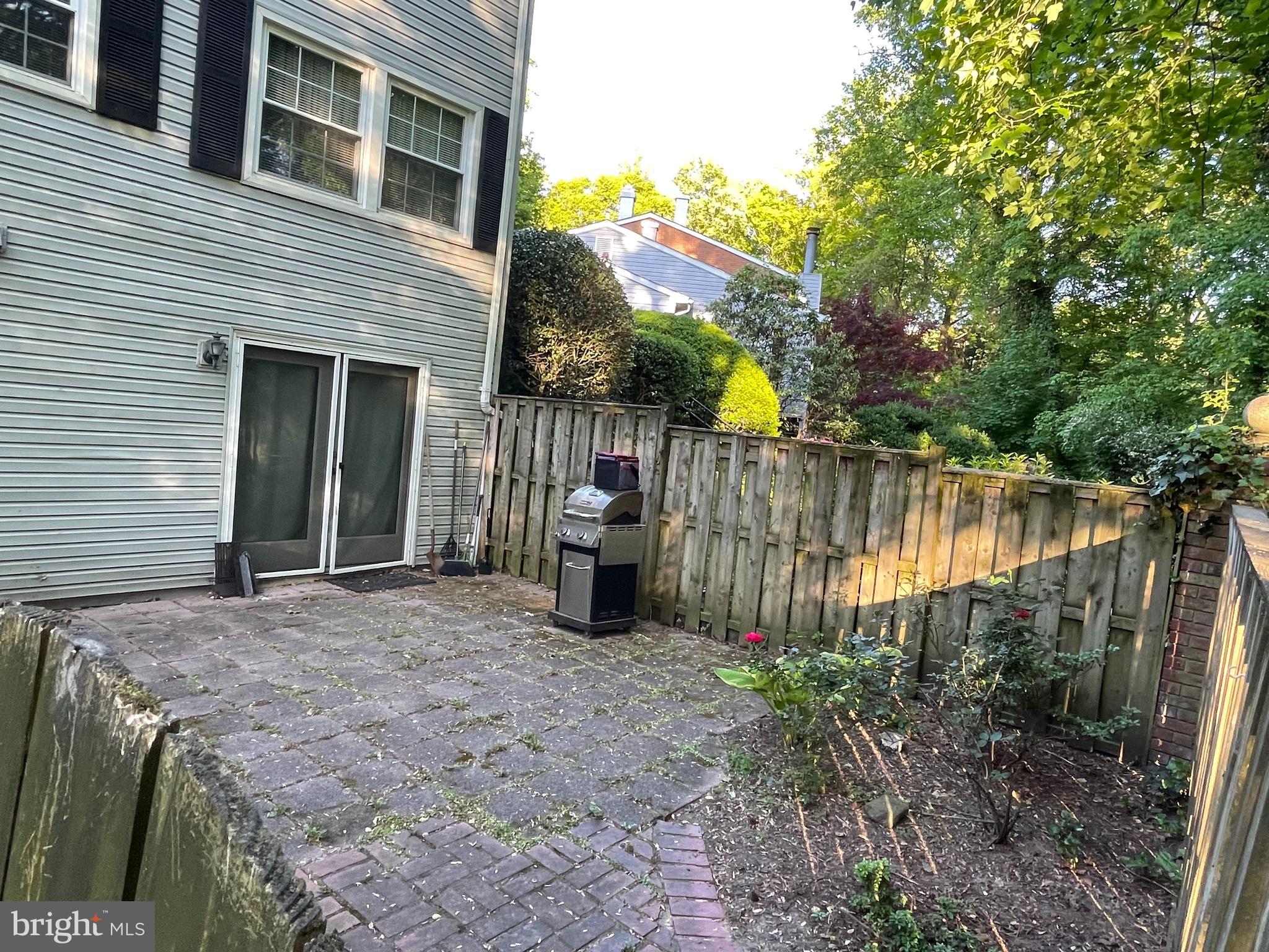 1716 Waldorf Ct