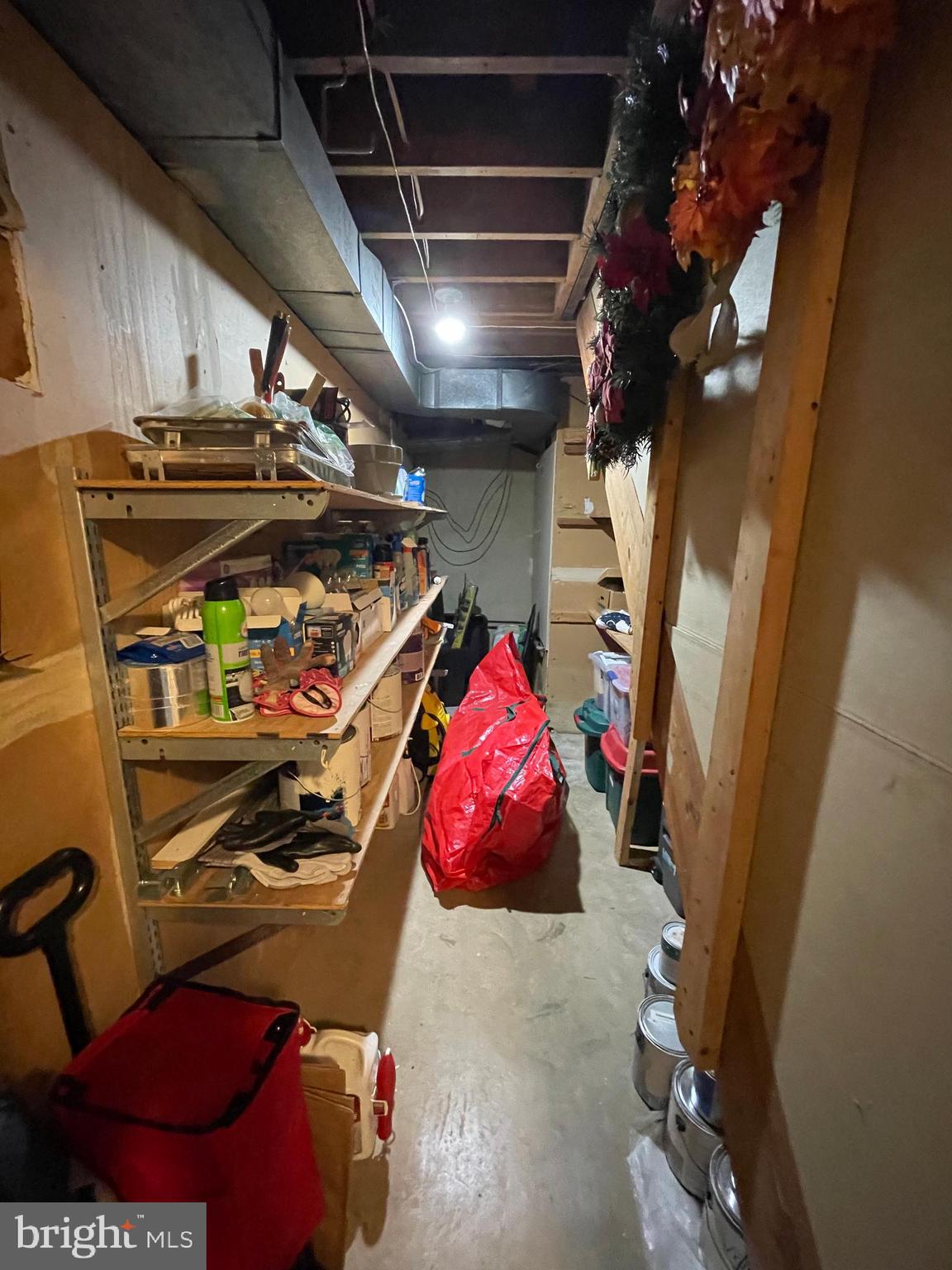 1716 Waldorf Ct