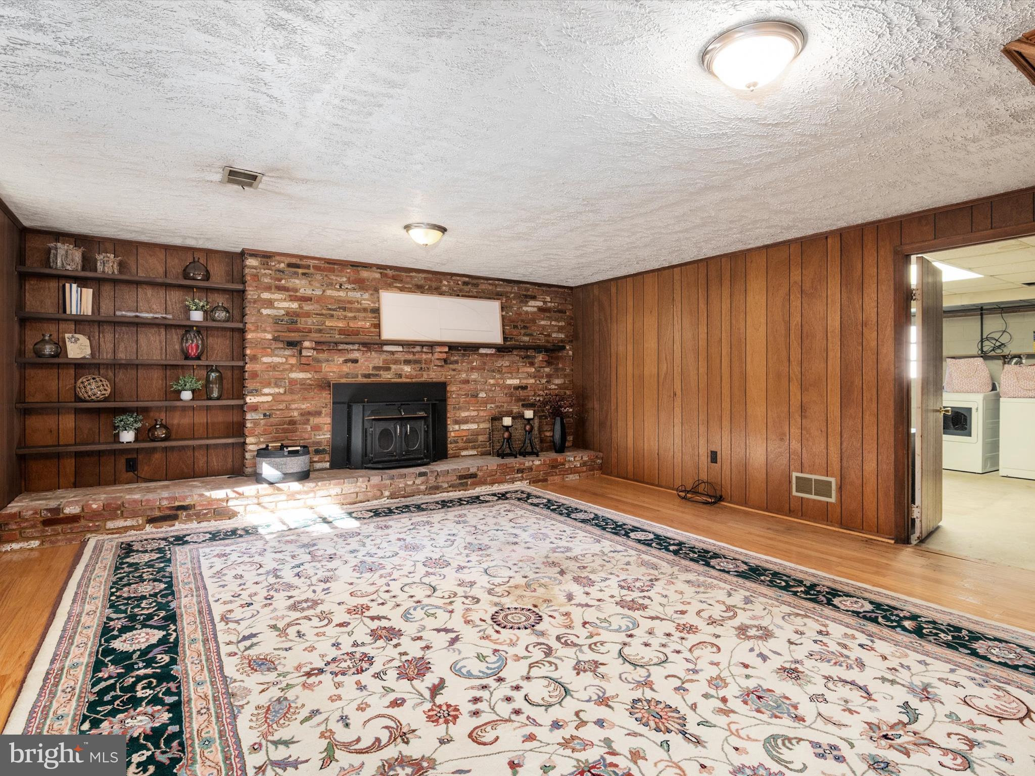 574 Wayward Dr