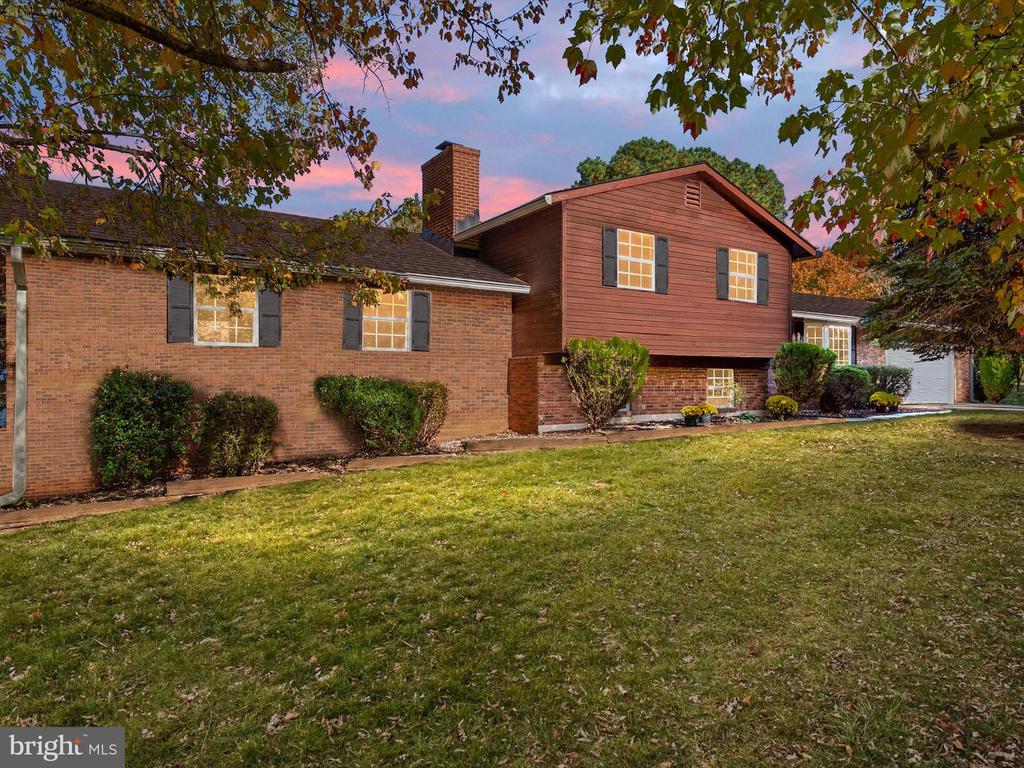 574 Wayward Dr