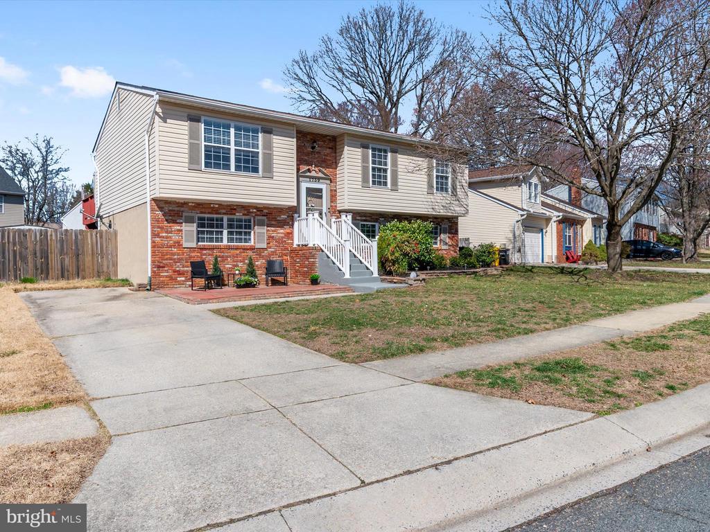 1739 Remington Dr