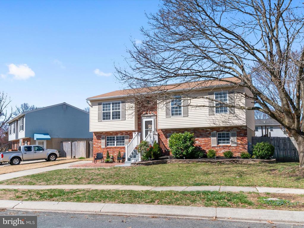1739 Remington Dr