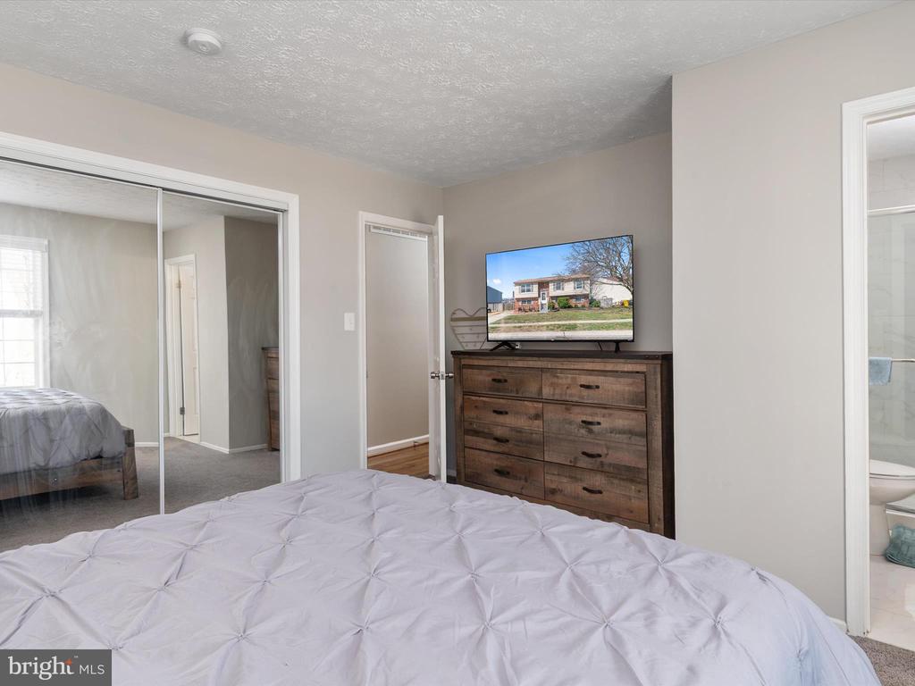1739 Remington Dr