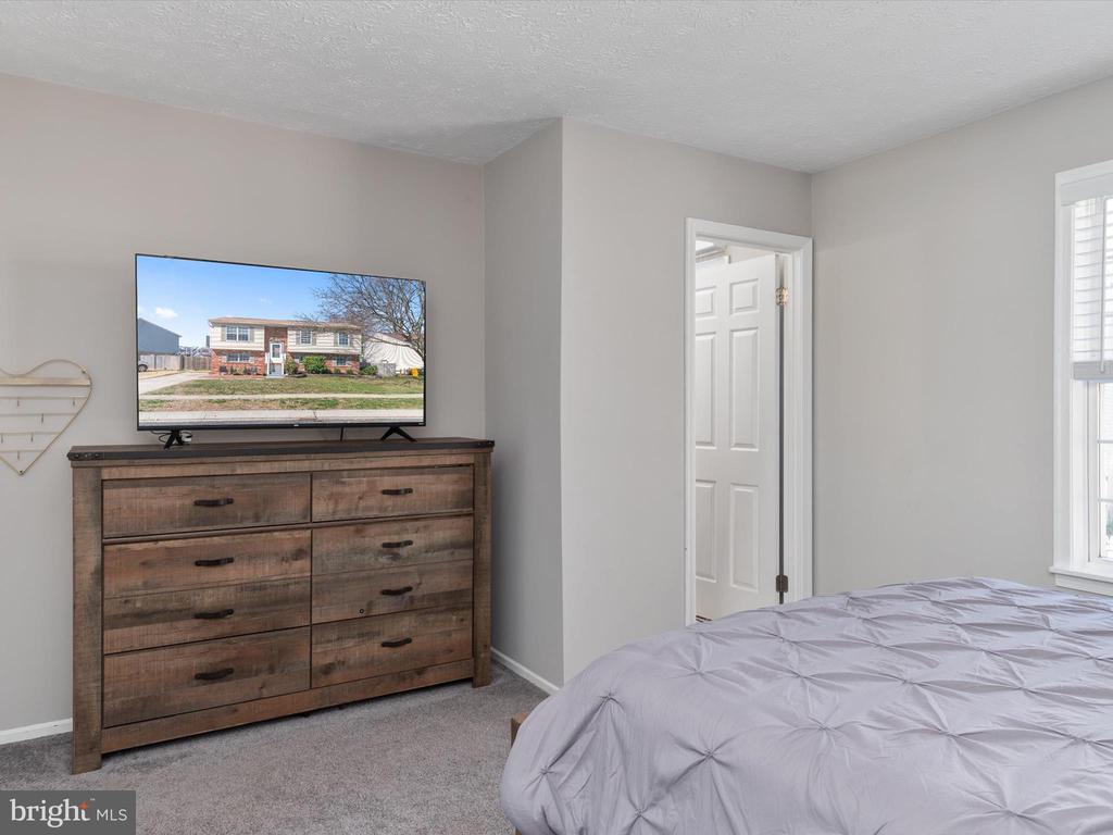 1739 Remington Dr