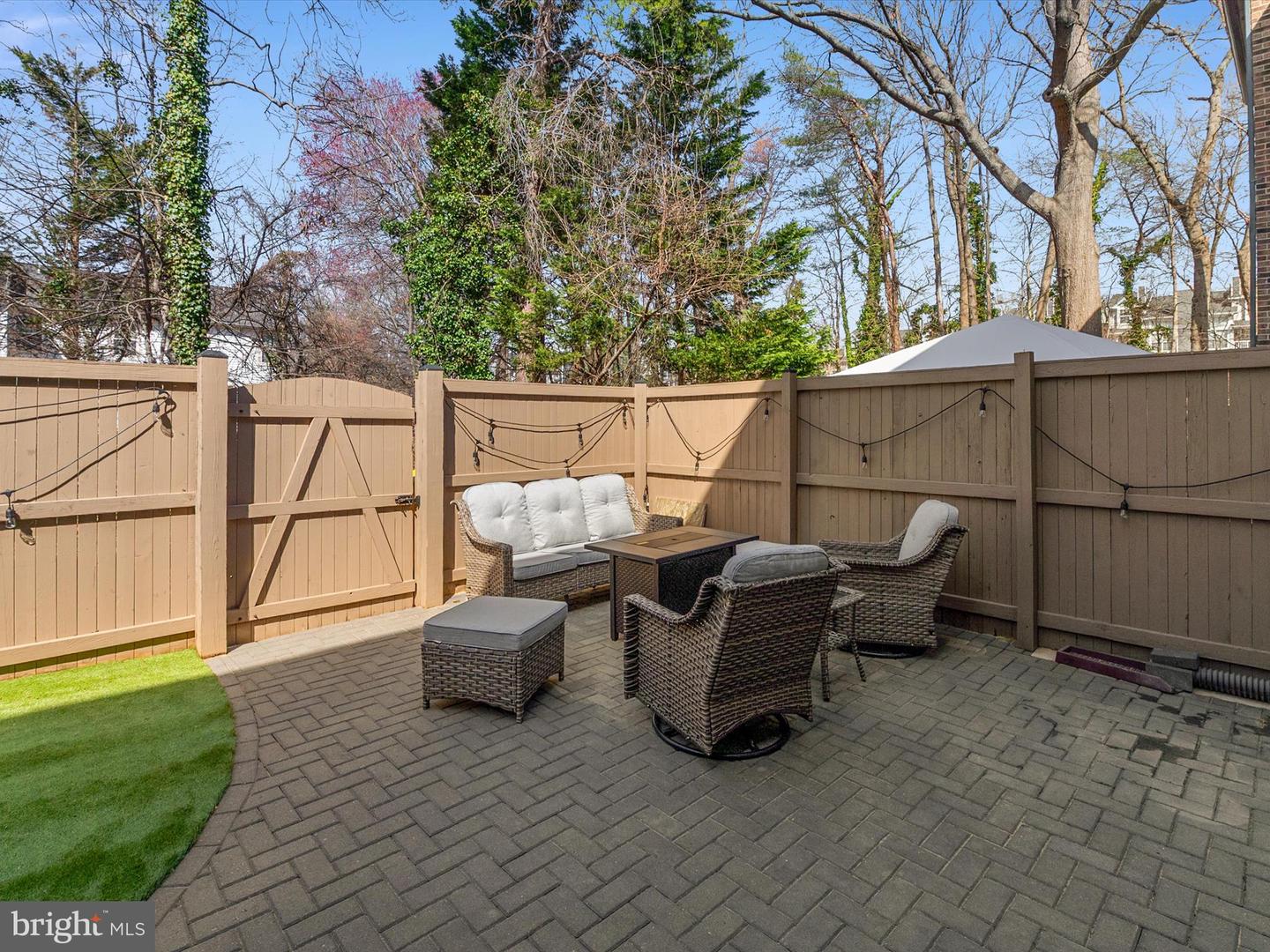 1750 Dryden Way