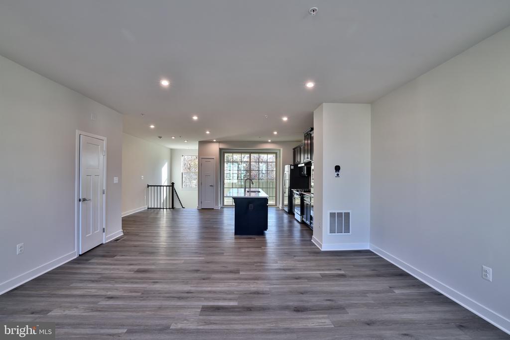 7920 BRANDY STATION RD