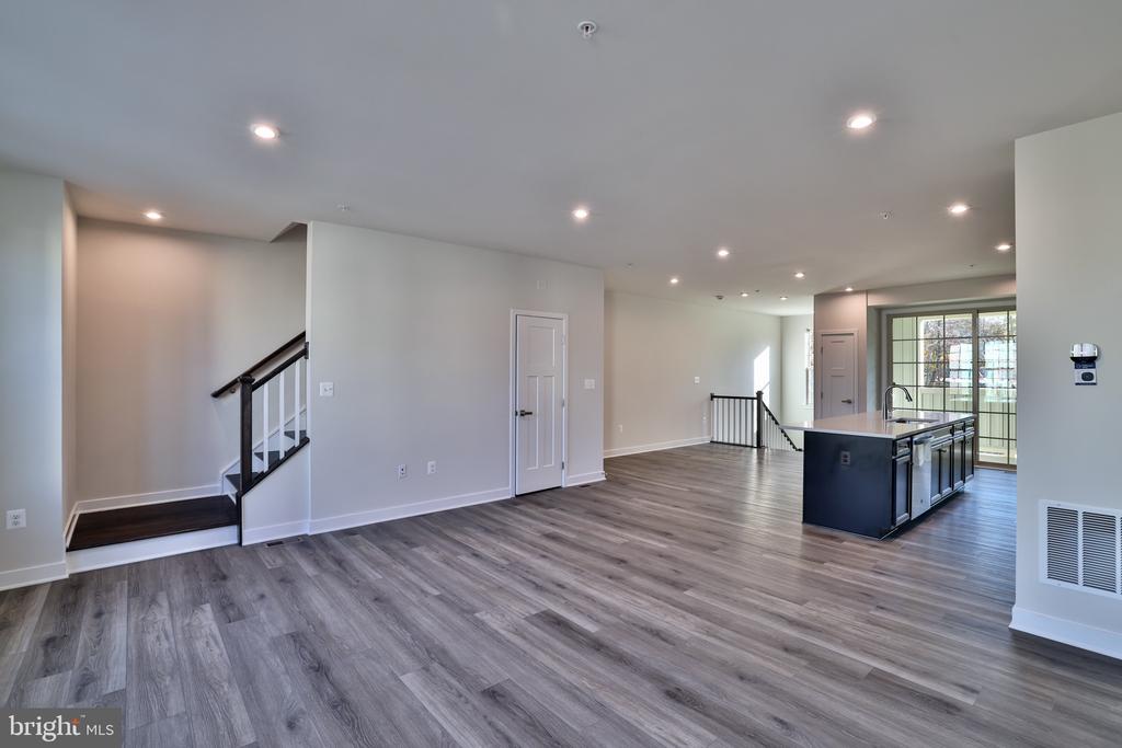 7920 BRANDY STATION RD