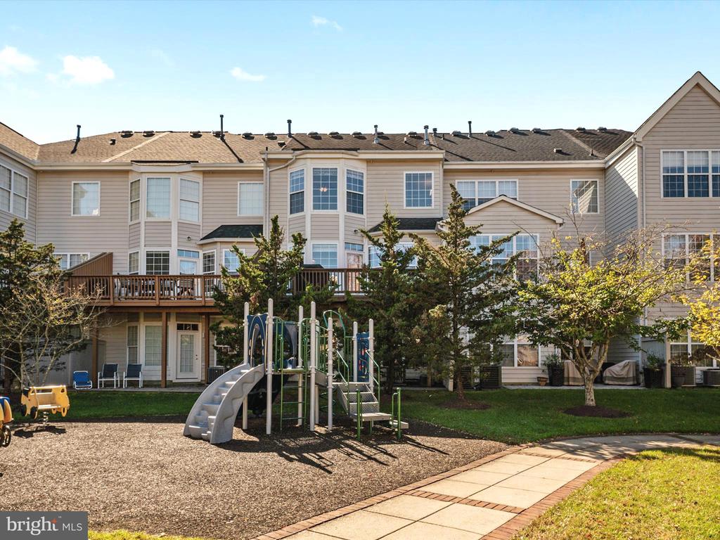 223 GALEWOOD DRIVE