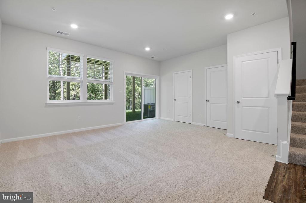 7985 PATTERSON WAY