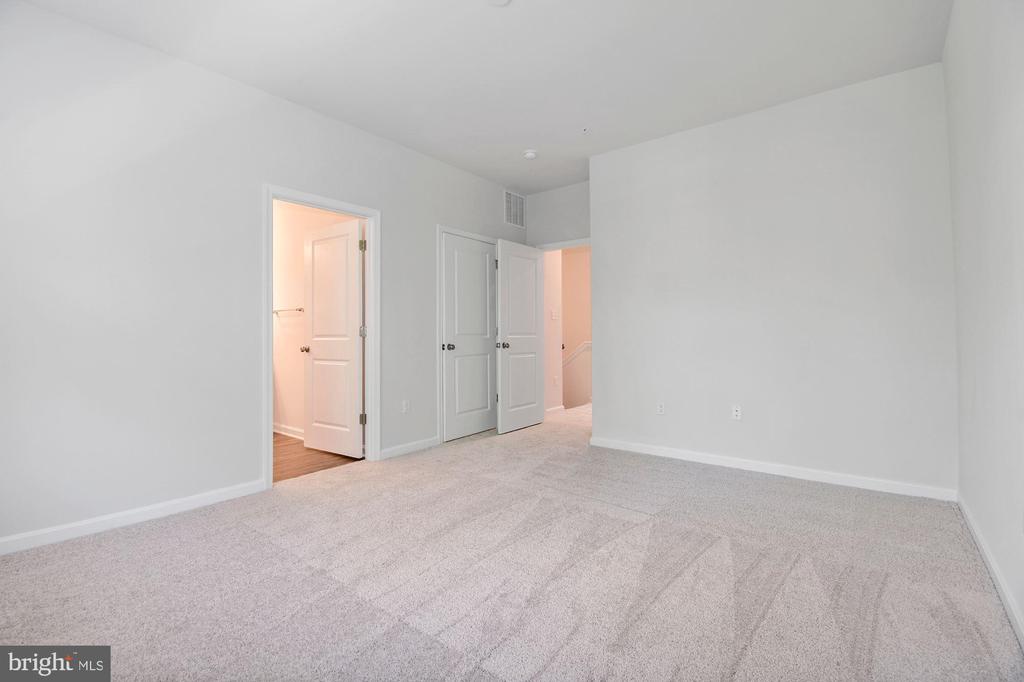 7985 PATTERSON WAY