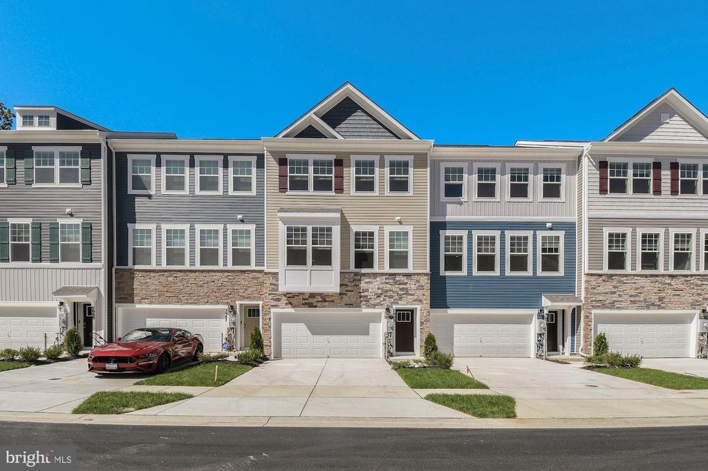 7985 PATTERSON WAY
