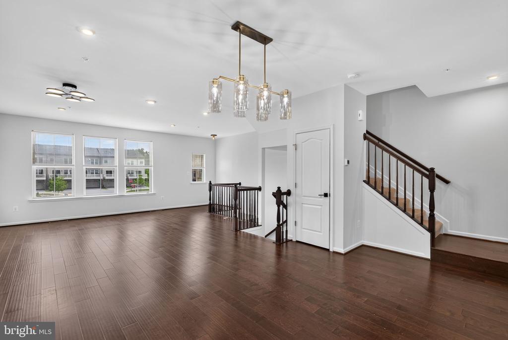 7906 MARIETTA DRIVE