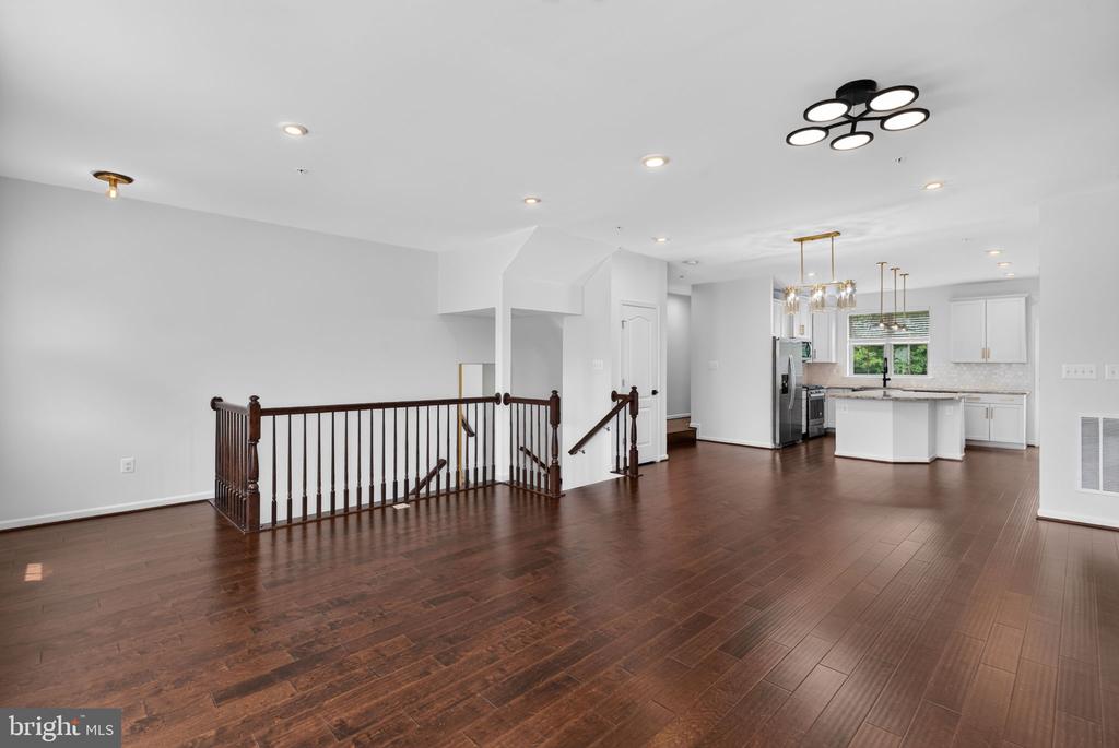7906 MARIETTA DRIVE