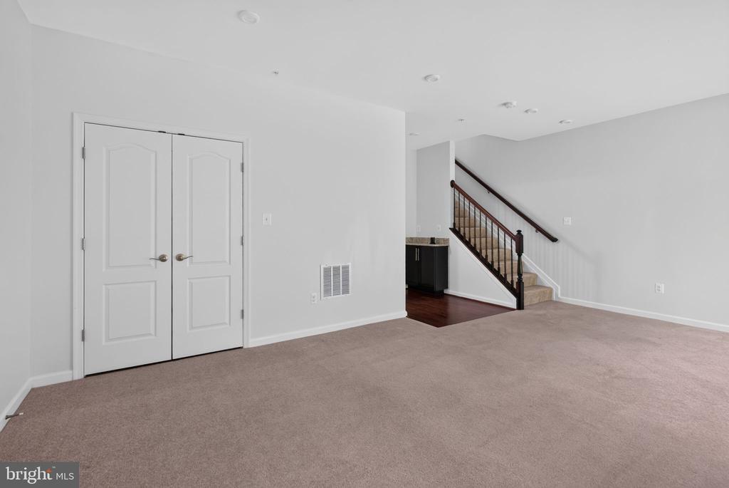 7906 MARIETTA DRIVE