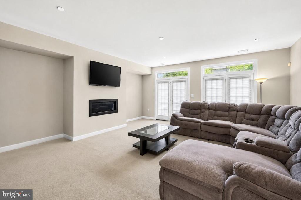 7314 TAYLORS HILL LANE