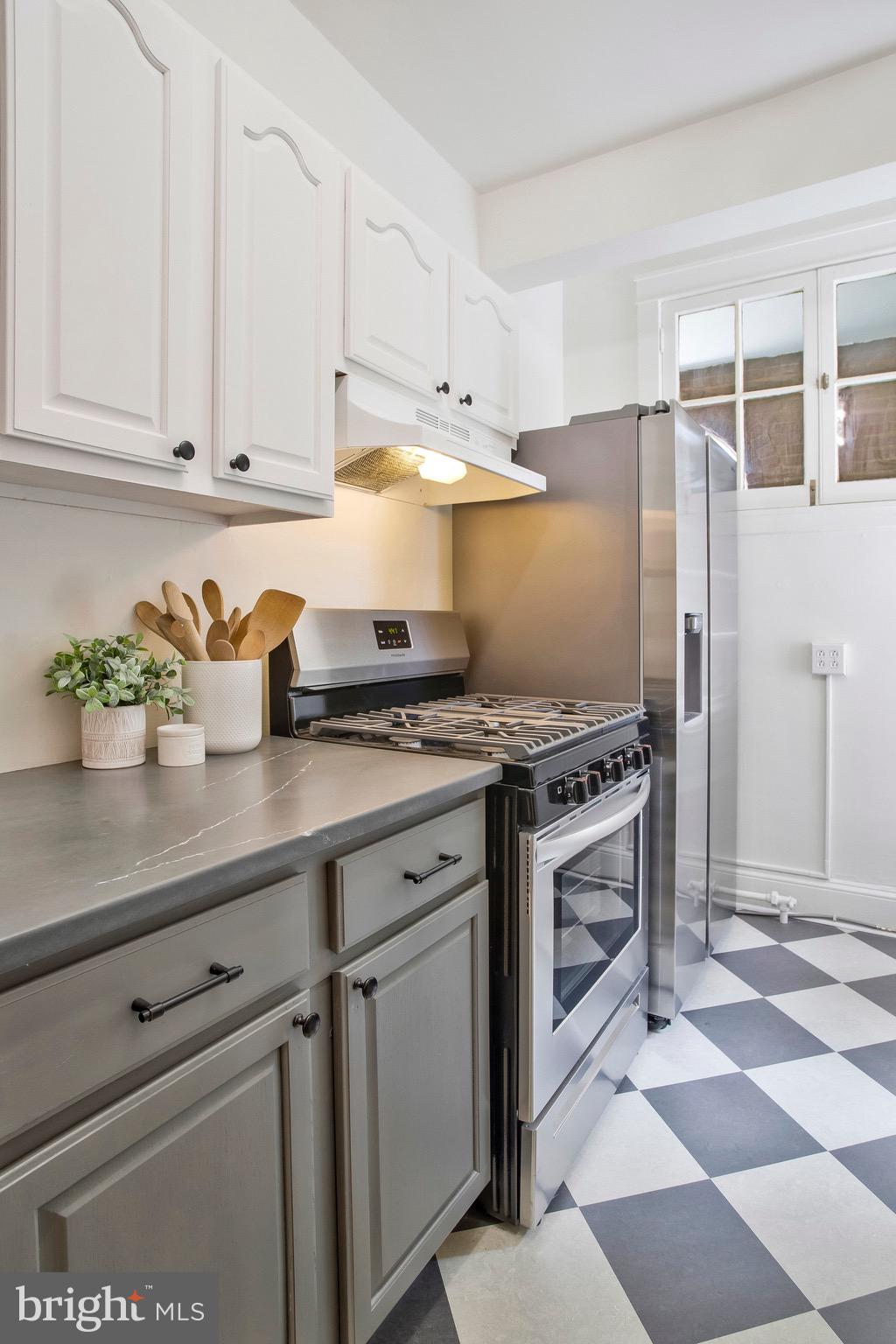 3024 N Calvert Street Unit: A1