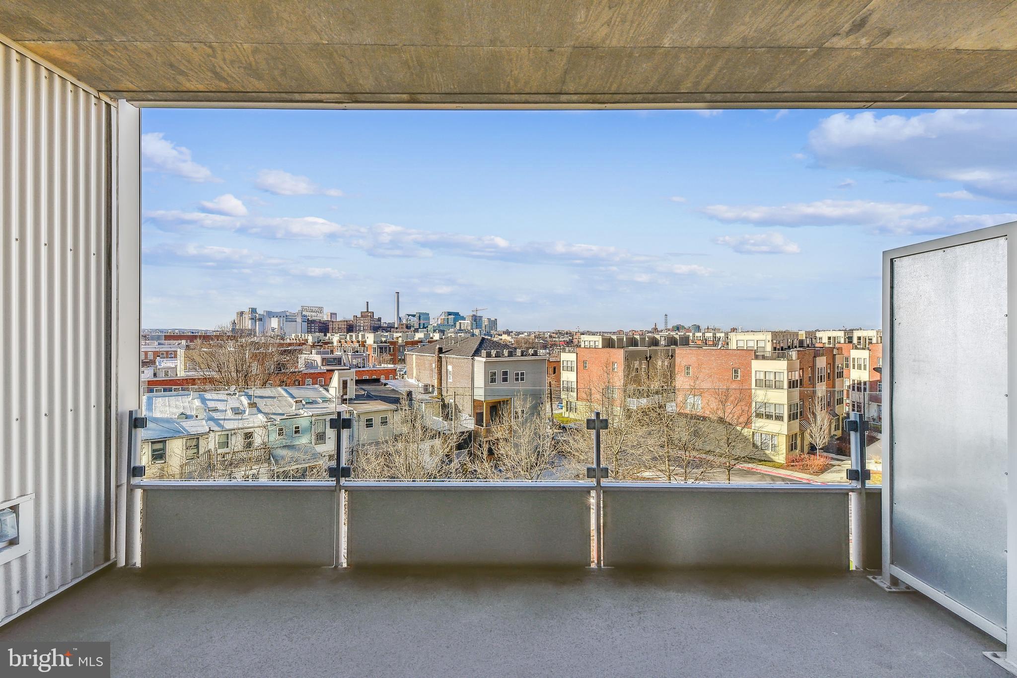 1200 Steuart St #429