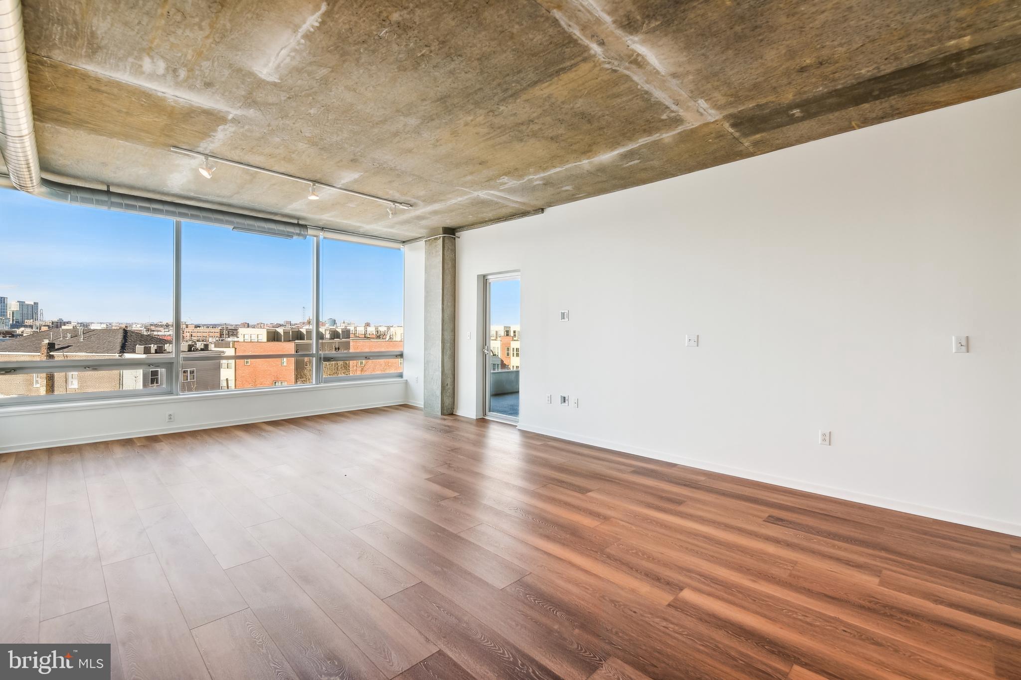 1200 Steuart St #429