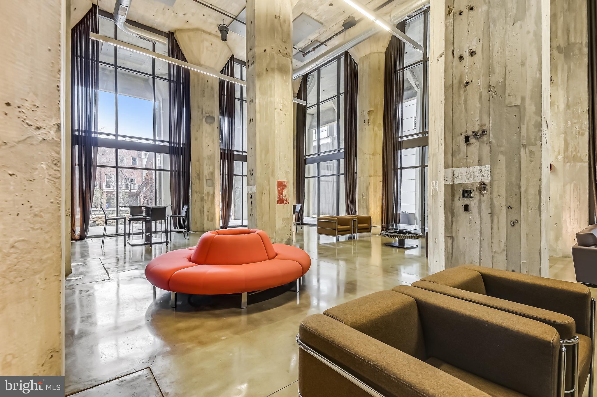 1200 Steuart St #429