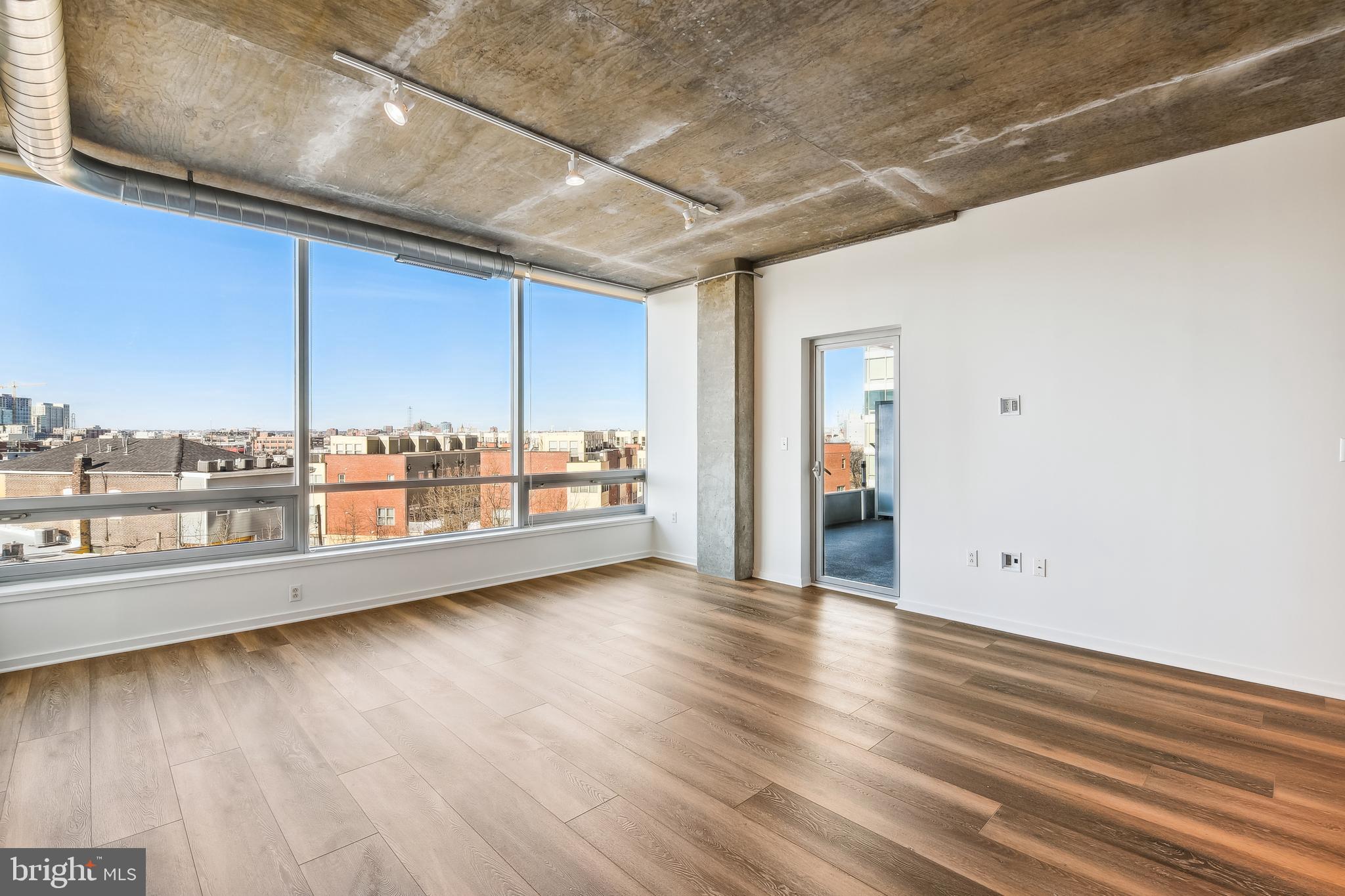 1200 Steuart St #429