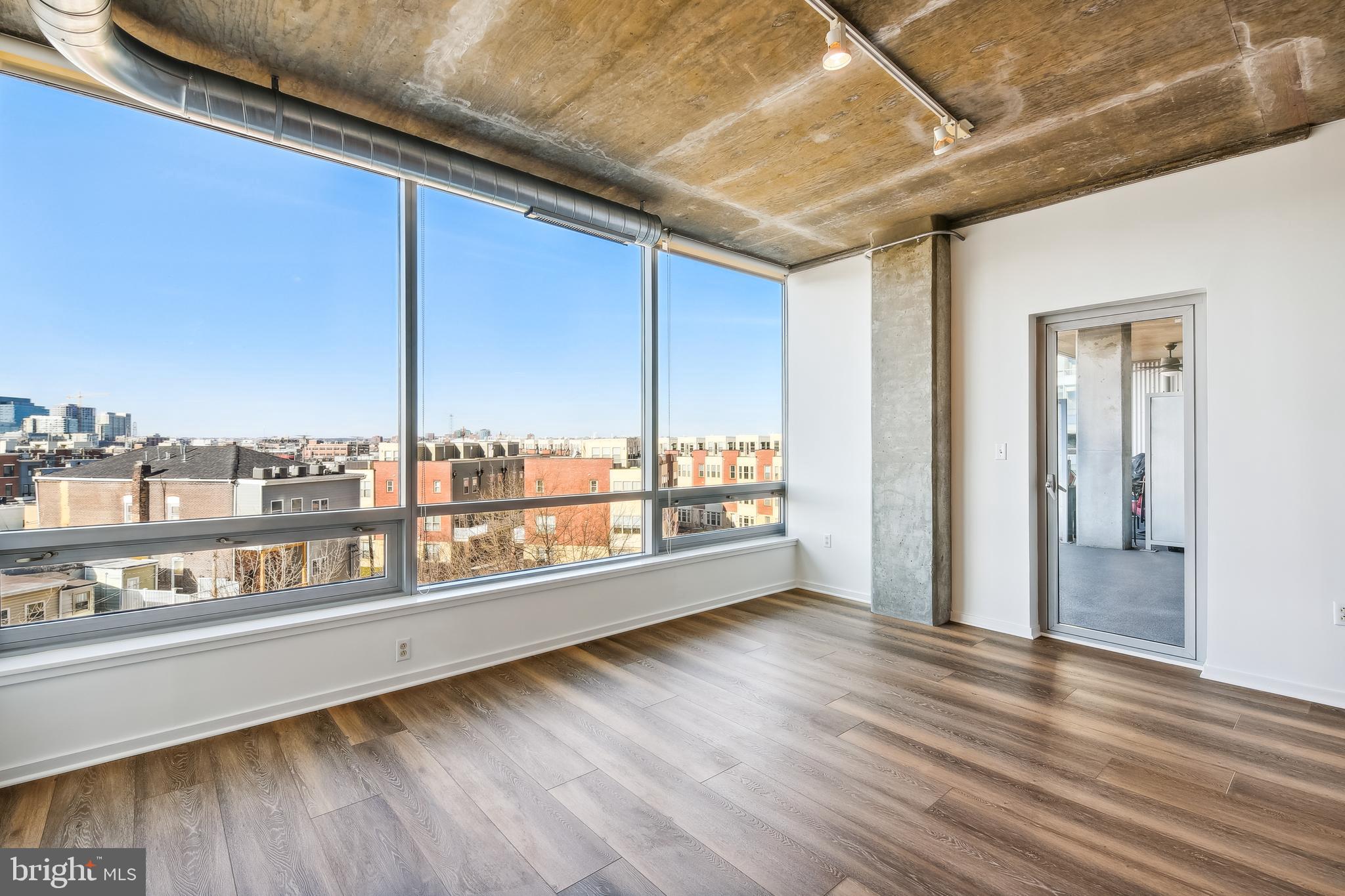 1200 Steuart St #429