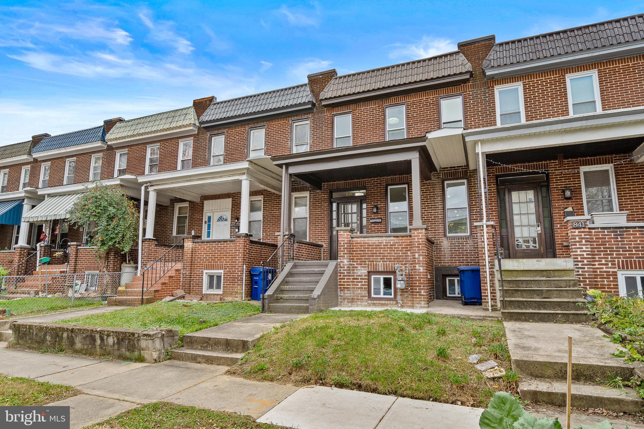 839 W 33rd St