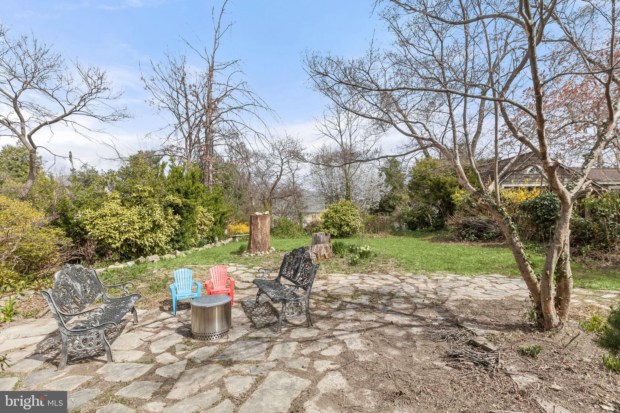 117 Oak Dr