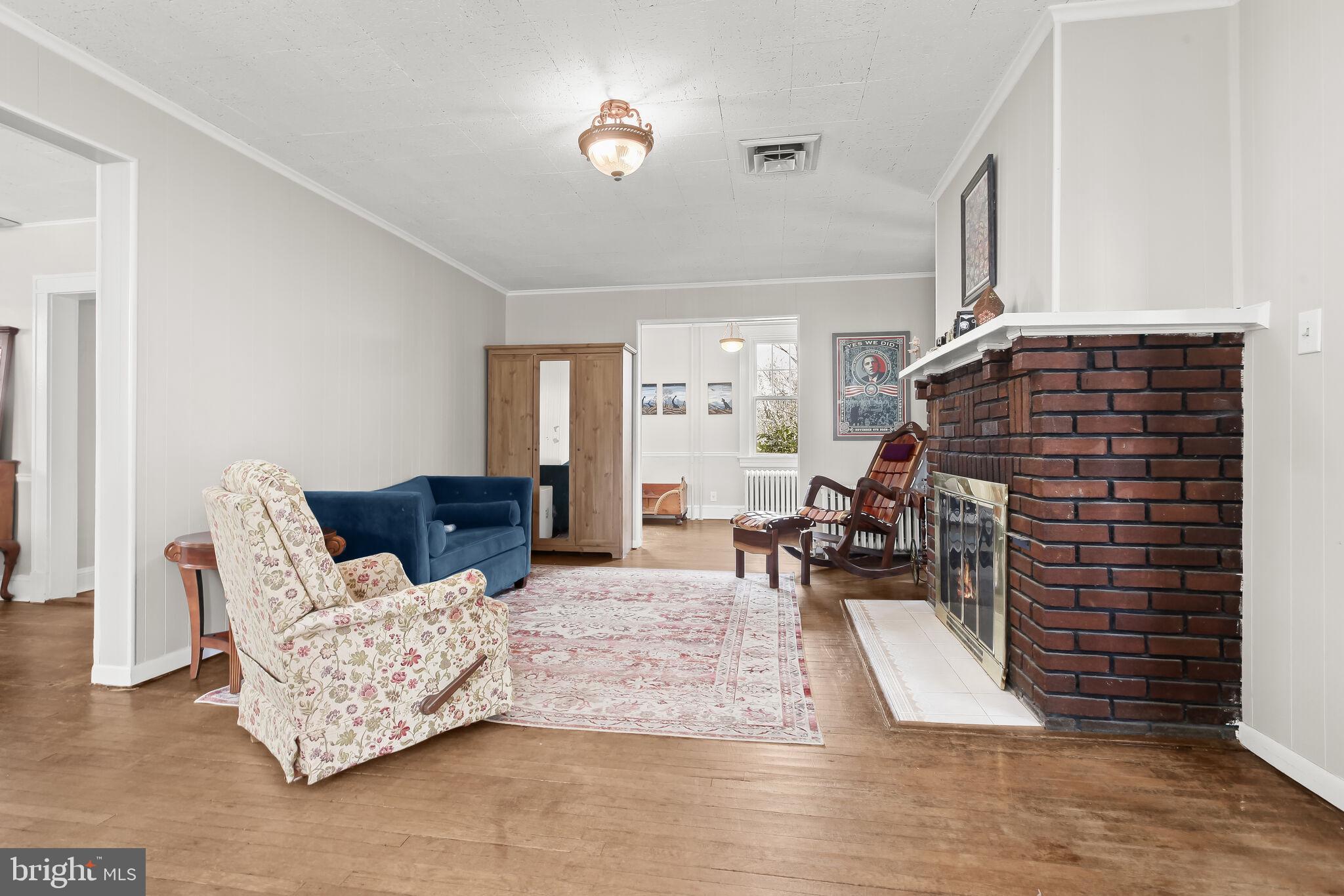 117 Oak Dr
