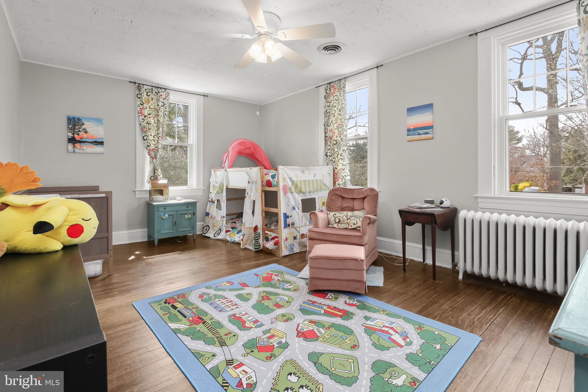 117 Oak Dr