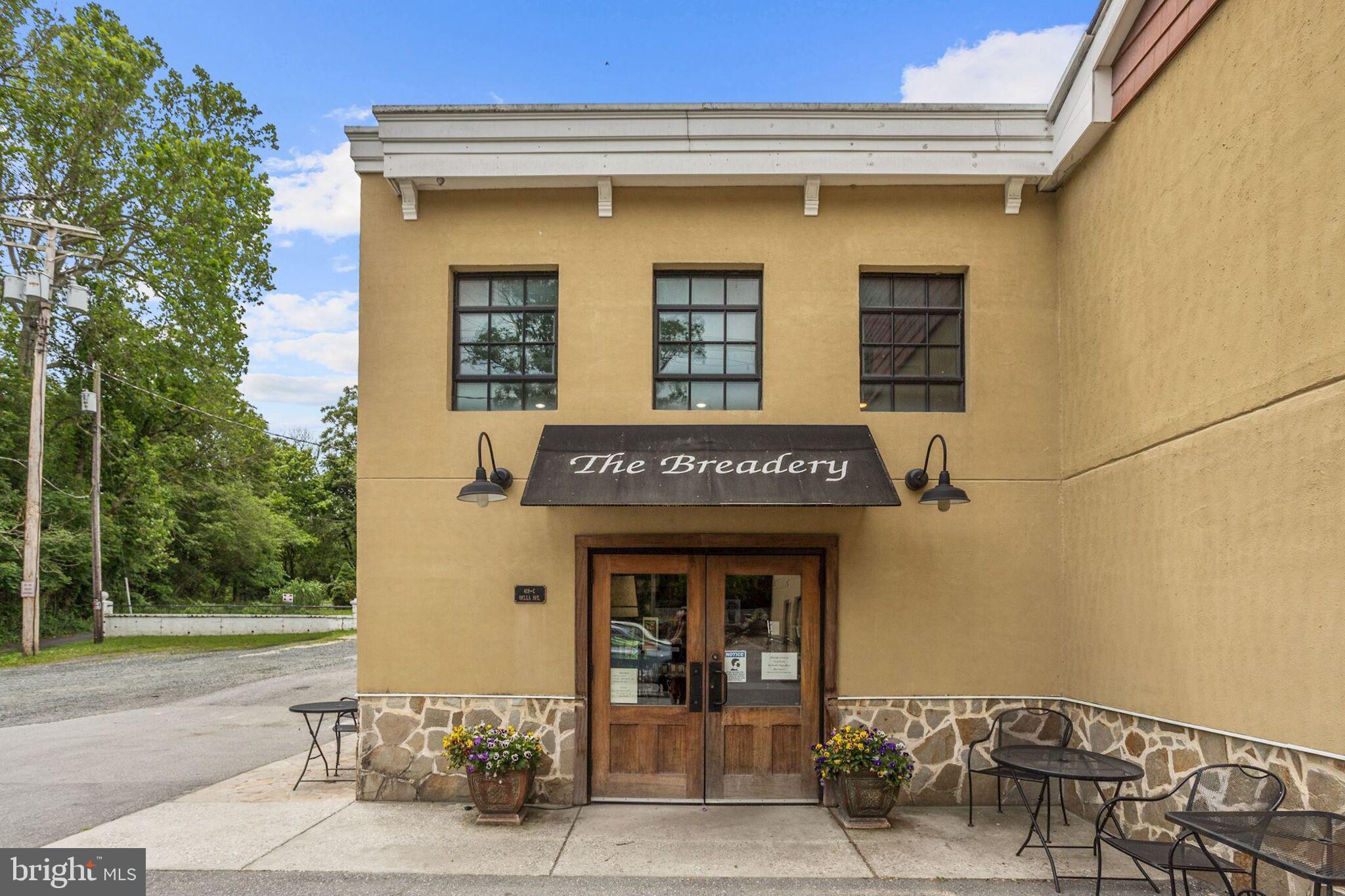 117 Oak Dr