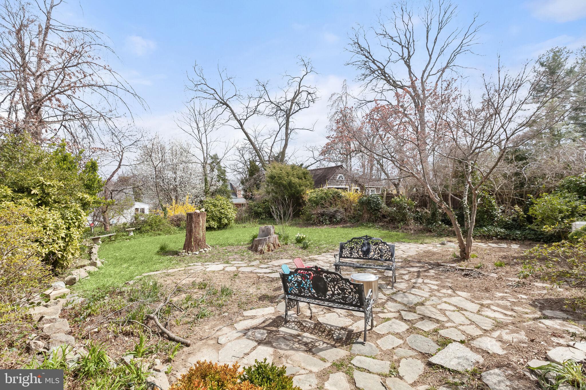 117 Oak Dr