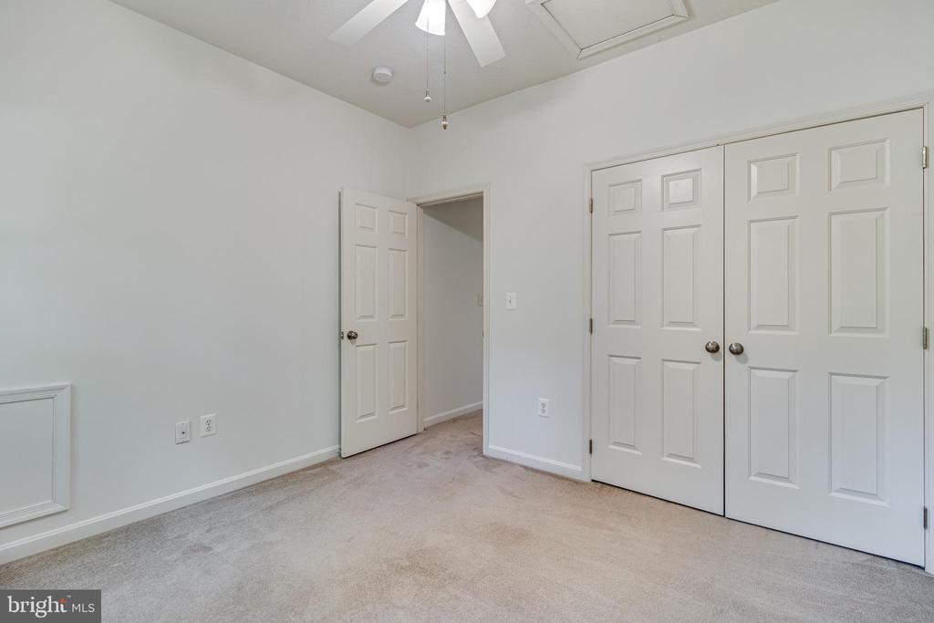 14625 BAR HARBOR COURT