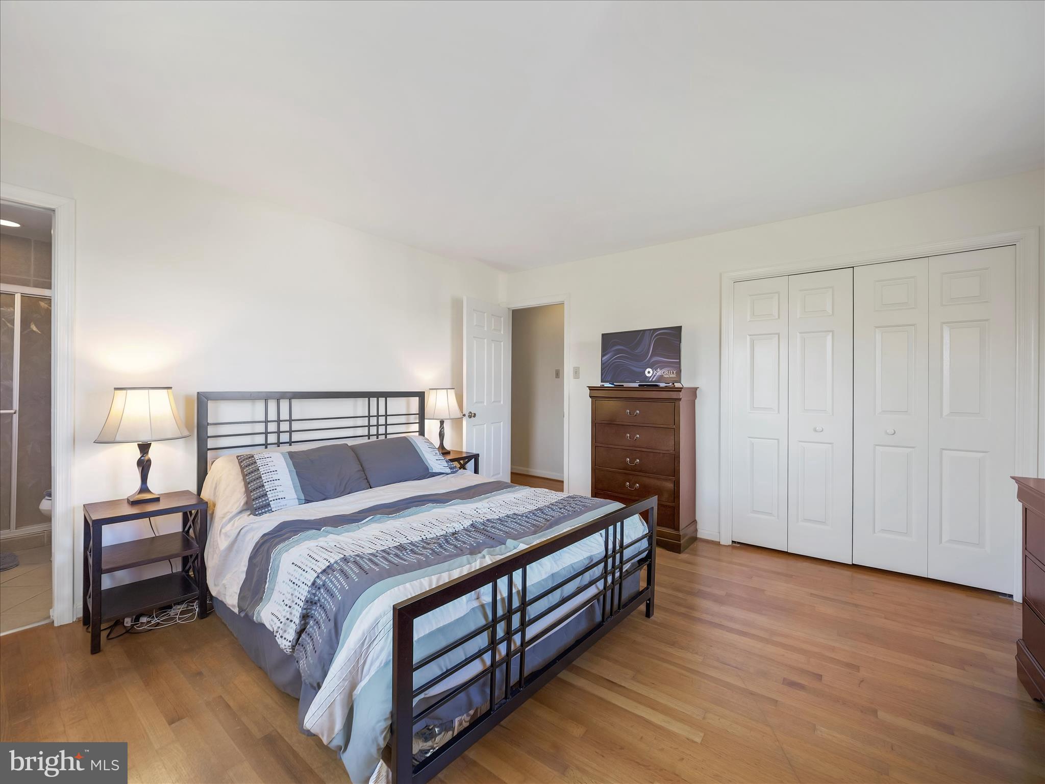 6527 MORNINGSIDE COURT