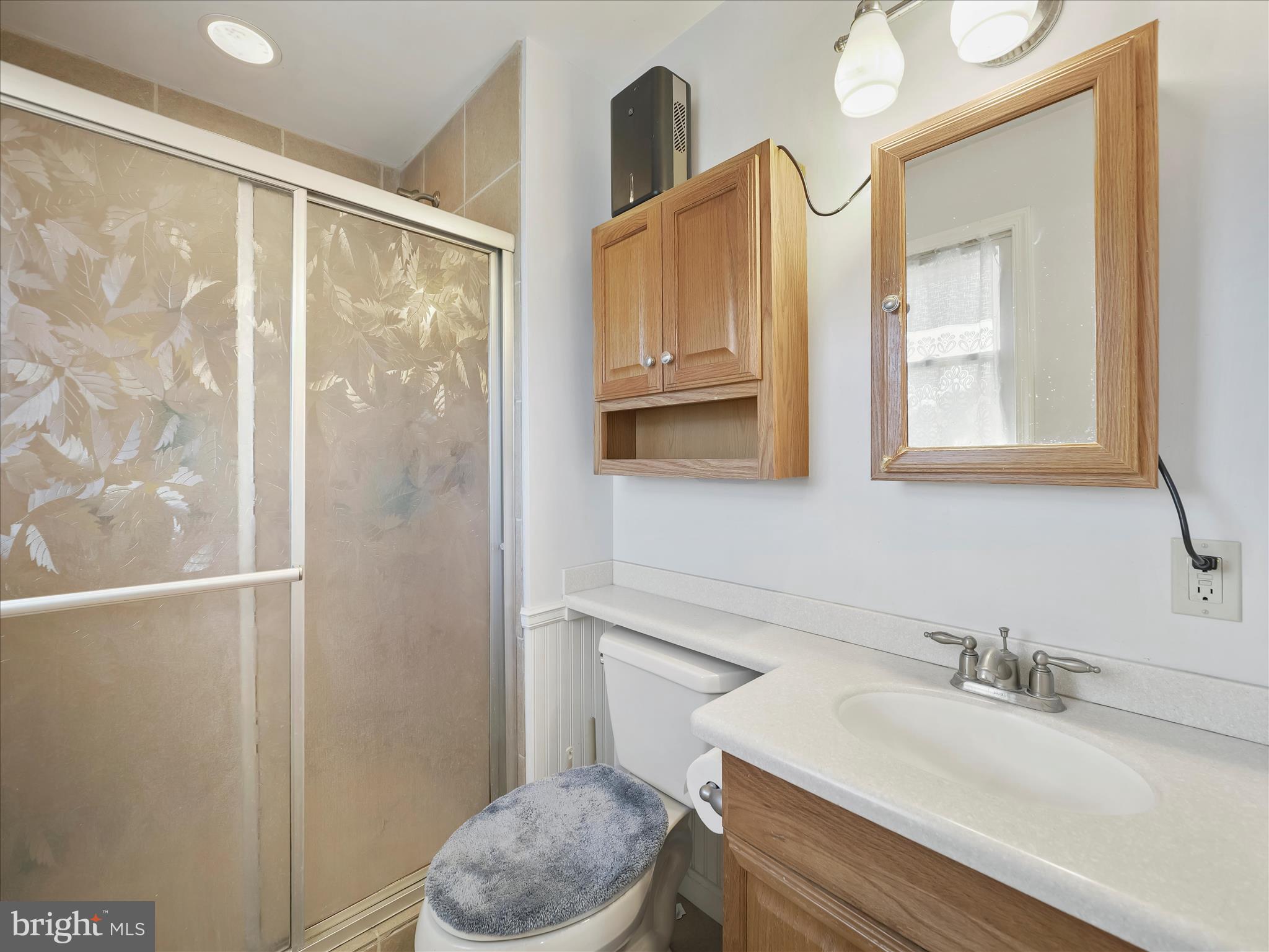 6527 MORNINGSIDE COURT