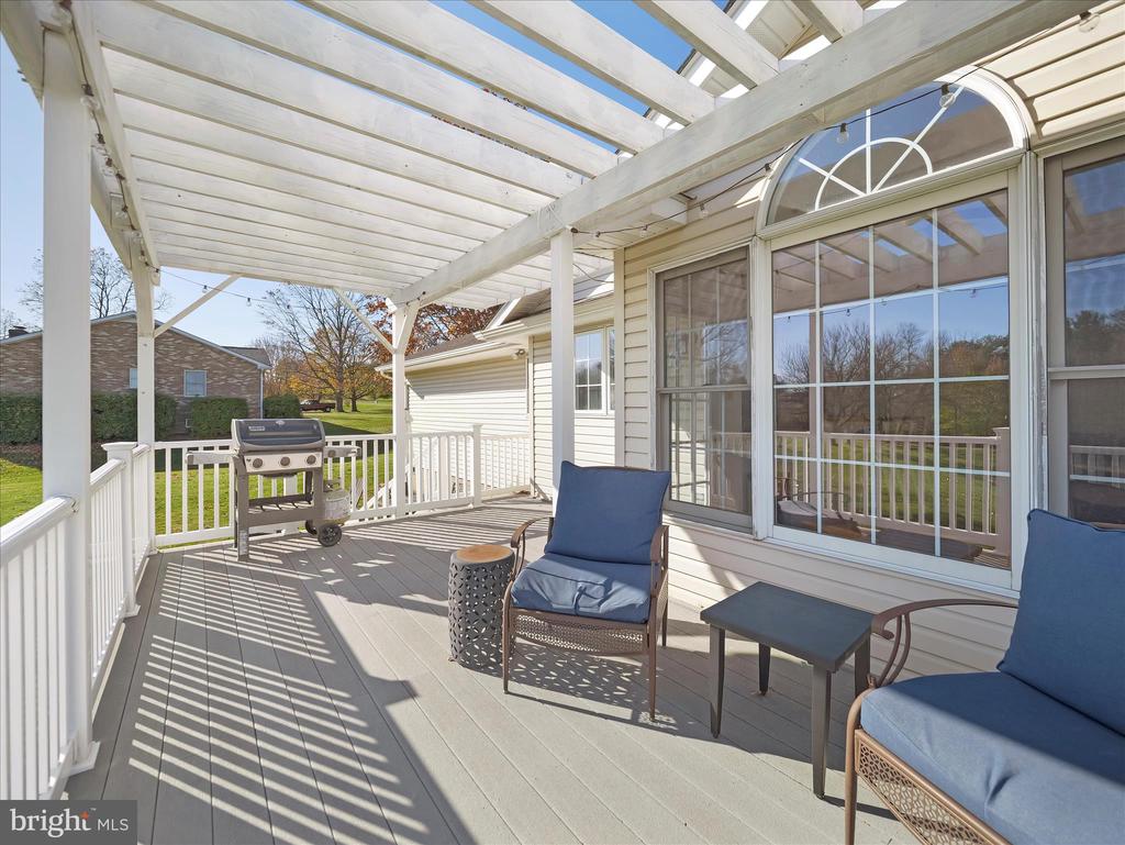 6527 MORNINGSIDE COURT