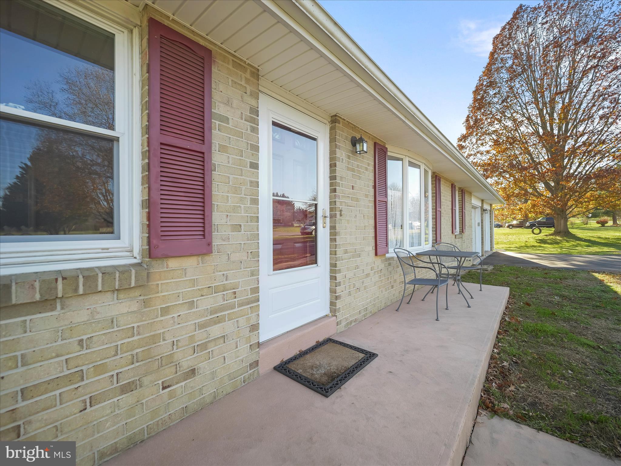 6527 MORNINGSIDE COURT