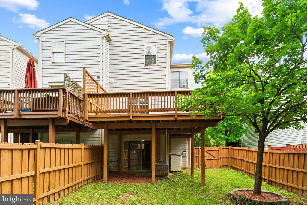 1709 WOODRUFF WAY