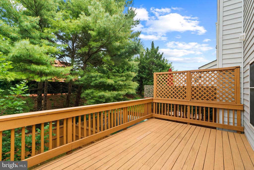 1709 WOODRUFF WAY