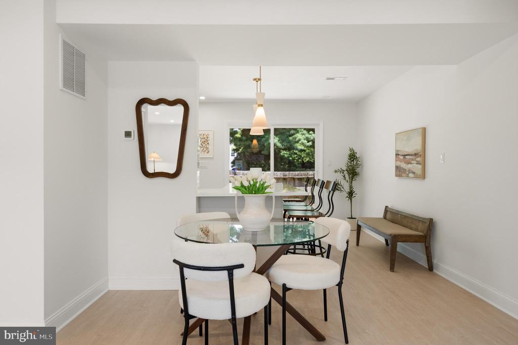 505 CARROLLTON DRIVE Unit: 17