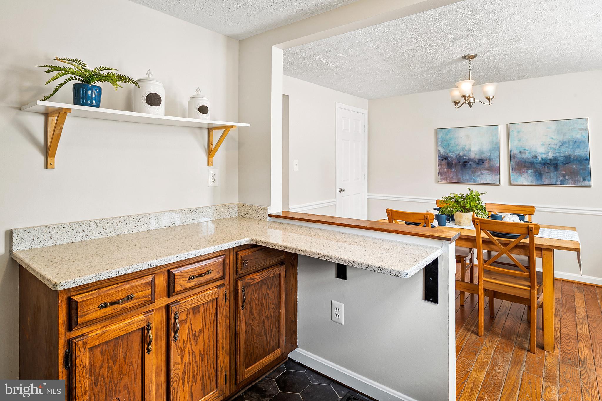 6471 Grommet Drive